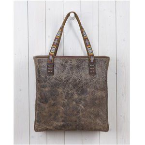 Consuela Classic Tote Chantilly